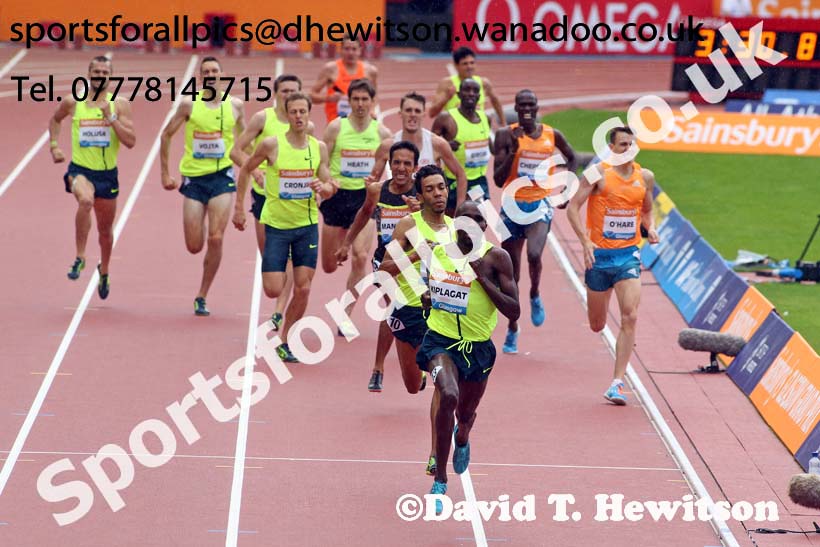 Silas Kiplagat wins the 1500 metres Glasgow Diamond League. Photo: David T. Hewitson/Sports for All Pics